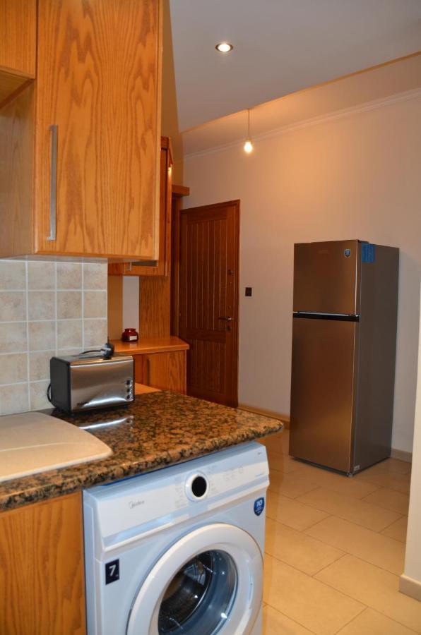 2 Bedroom Apartment, Zygos Centre Block D - By Imh Travel & Tours Paphos Luaran gambar
