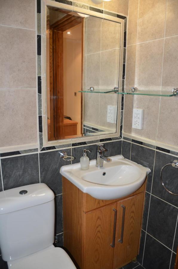 2 Bedroom Apartment, Zygos Centre Block D - By Imh Travel & Tours Paphos Luaran gambar
