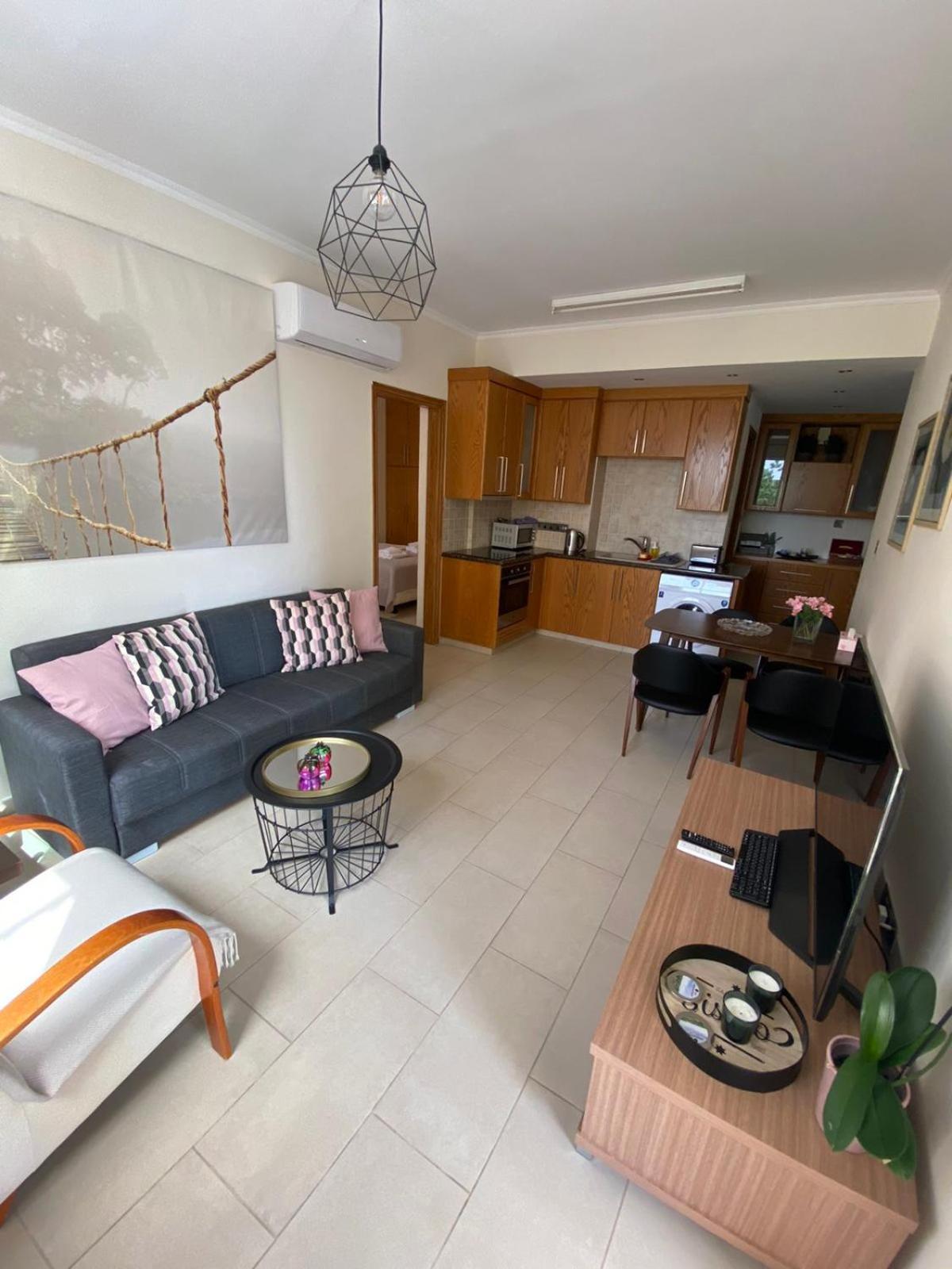2 Bedroom Apartment, Zygos Centre Block D - By Imh Travel & Tours Paphos Luaran gambar